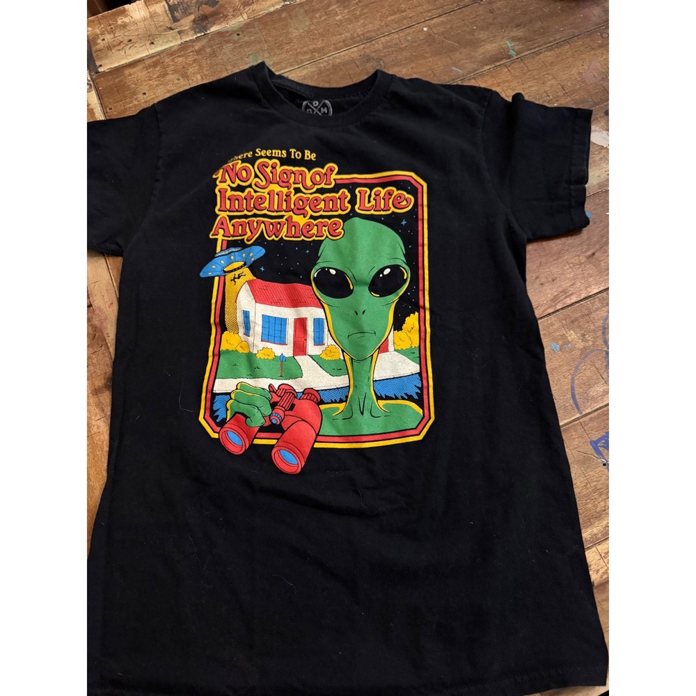 DOM No Sign of Intelligent Life Anywhere Alien Graphic T-Shirt Black Small